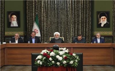 دکتر روحانی در پایان جلسه هیات دولت: حضور حماسی و باشکوه مردم در راهپیمایی 22 بهمن پاسخی قاطع به توطئه‌های دشمنان است